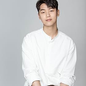 Kang Min-hyuk