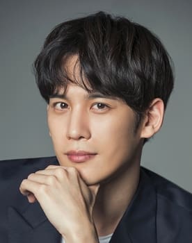 Park Ki-Woong