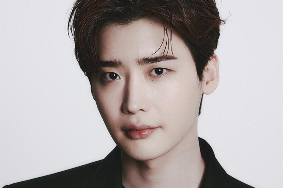 Lee Jong-suk